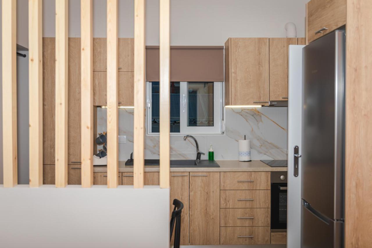P&K Luxury Apartments 3 Каламата Екстер'єр фото