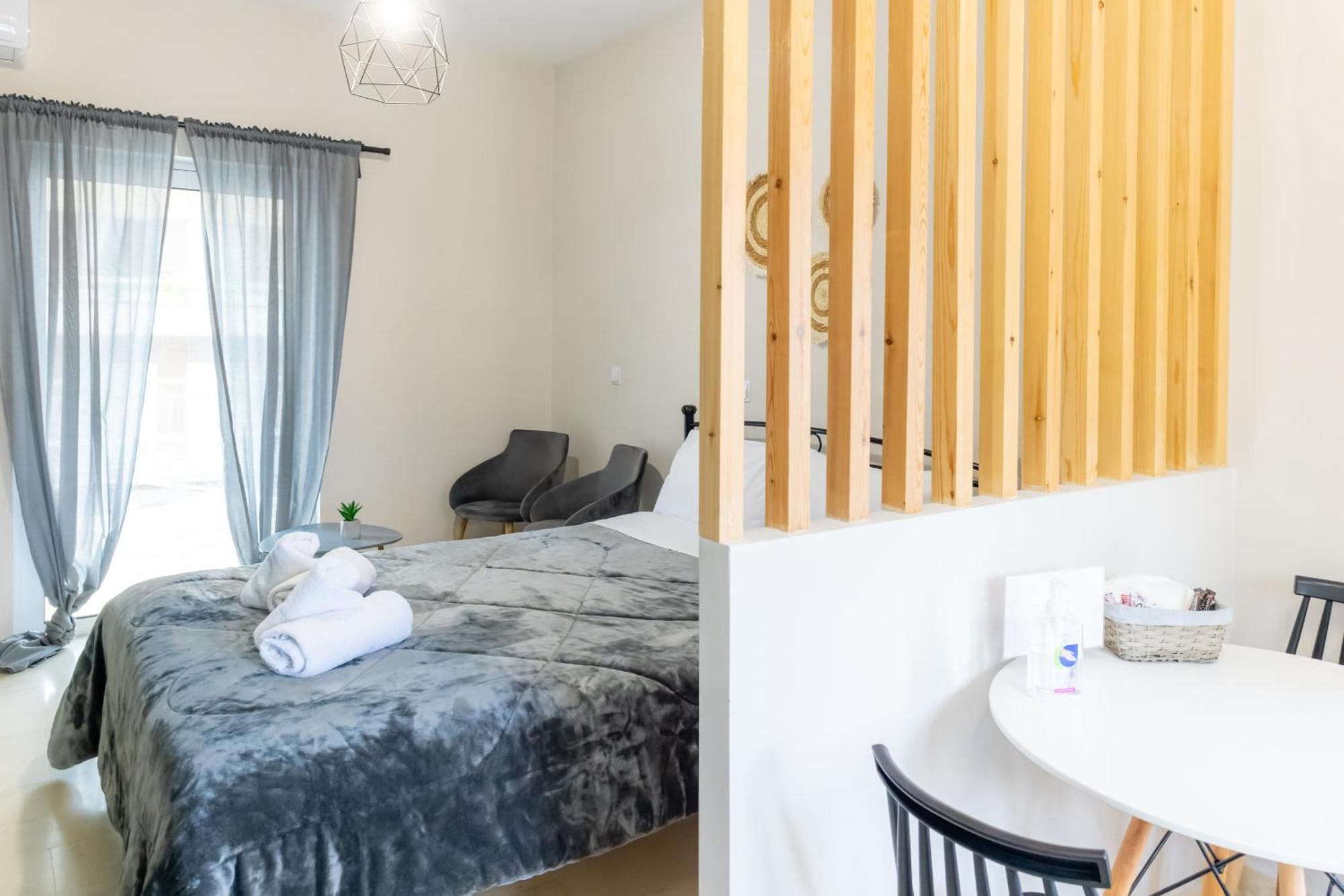 P&K Luxury Apartments 3 Каламата Екстер'єр фото